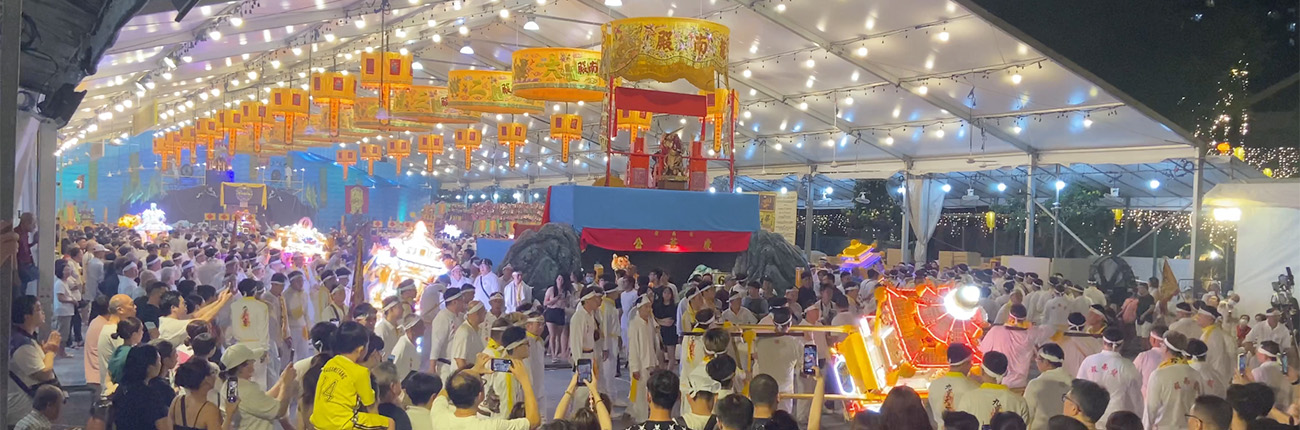 Nine Emperor Gods Festival @ Leong Nam Temple